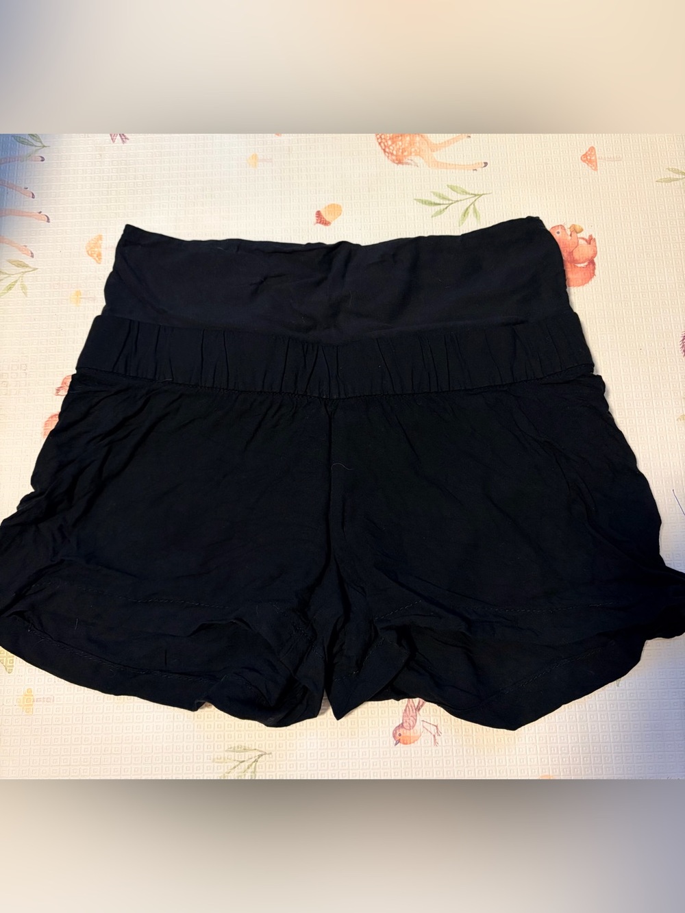 H&M Mama Maternity Shorts XS